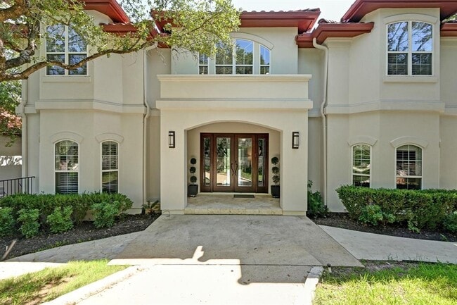 Photo - 405 Barrett Ln