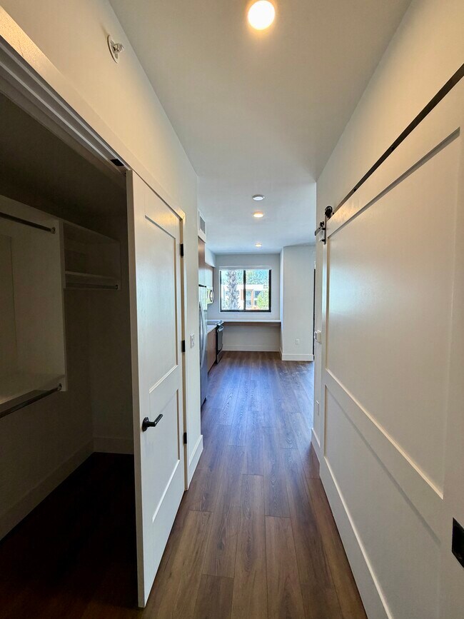 2804 NW 2nd St Unit S2