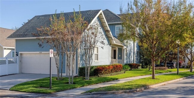 Photo - 1608 Hanks Ave