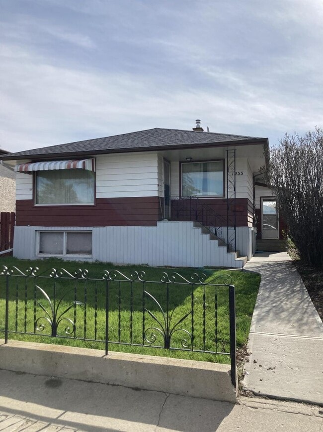 Building Photo - 1 bedroom in Regina SK S4N 3M6