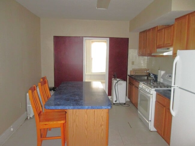 Photo - 0929-Castle Unit 01