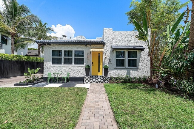 525 Westwood Rd