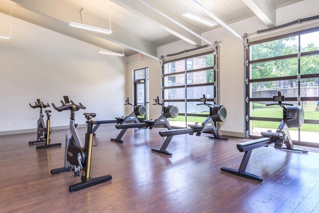 Photo - Gazebo Apartments