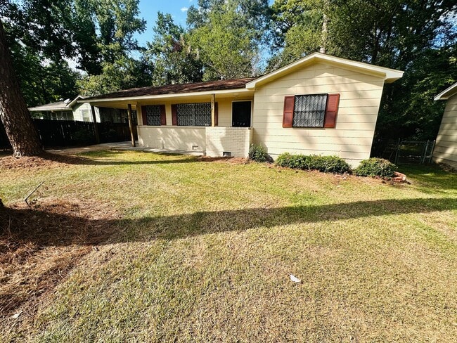 722 Myrtlewood Dr