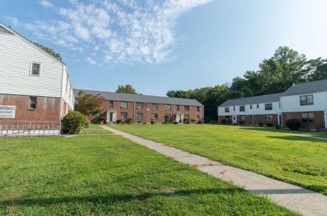 Photo - 35 Nob Hill Cir Unit D