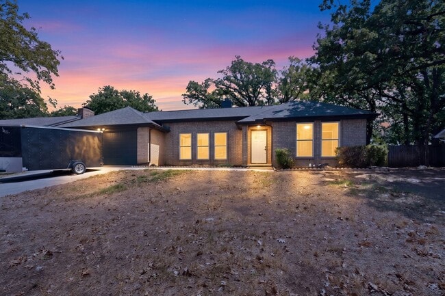 2511 Tanglewood Dr