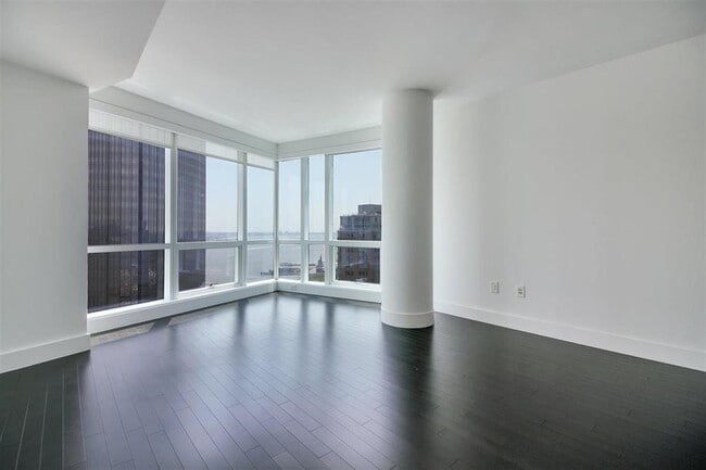 Photo - 77 Hudson St Unidad 3408