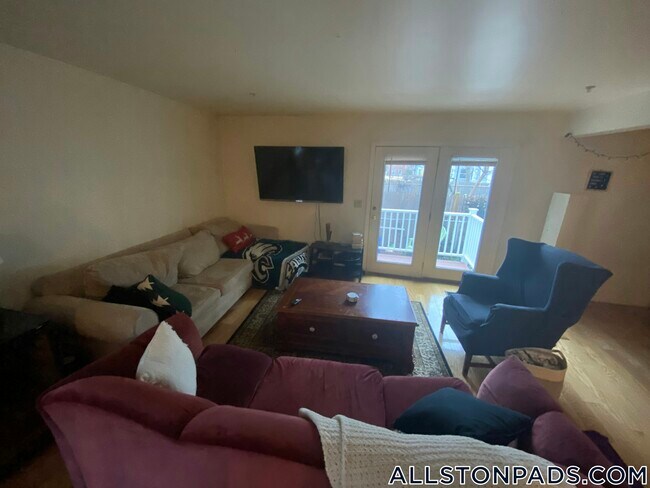 Photo - 36A Raymond St.