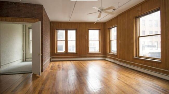 Building Photo - 118 South St Unit 2A