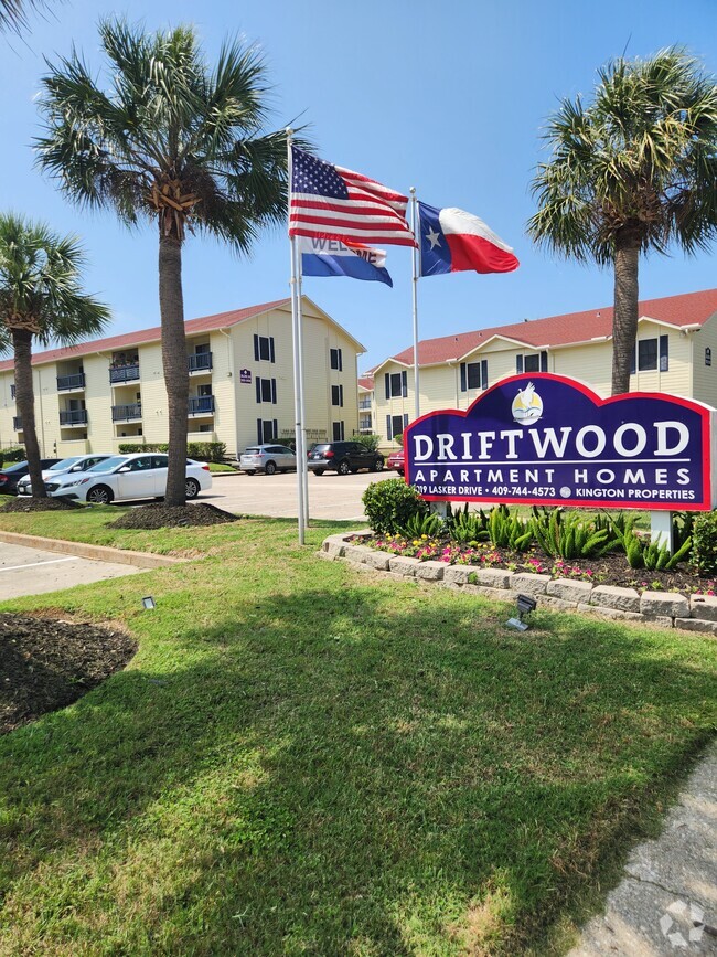 Property - Driftwood Apartments - Galveston