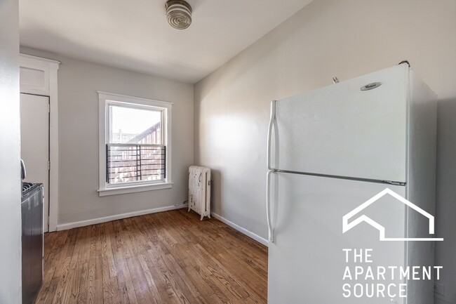 Photo - 2659 N Spaulding Ave Unidad 123