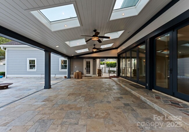 Photo - 3125 Pinehurst Pl