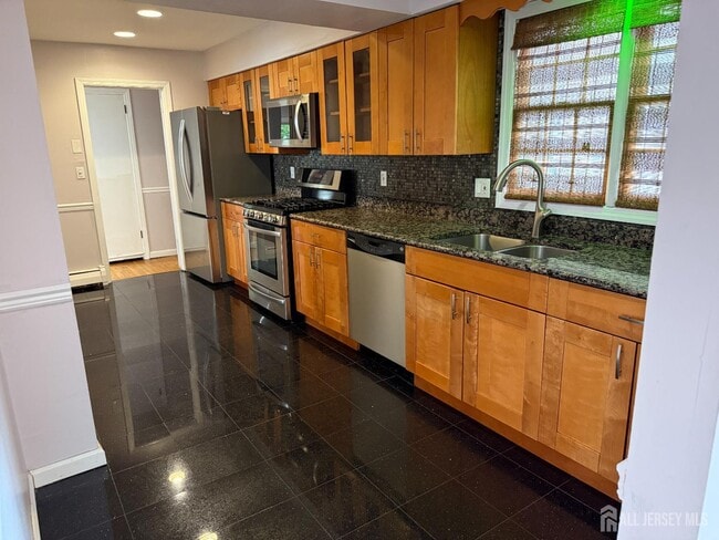 Photo - 134 Oak St Unit 1