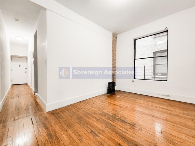 Building Photo - 529 W 151st St Rental