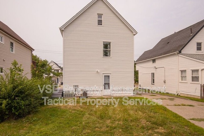 4409 Bucyrus Ave Unidad Up