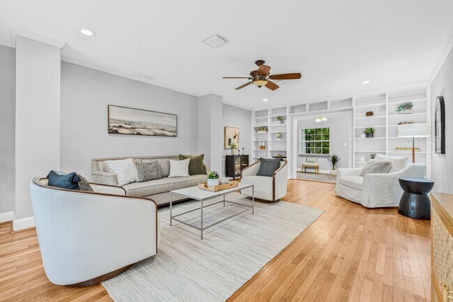 Photo - 106 OSE Rentals LLC Unit Bagel House