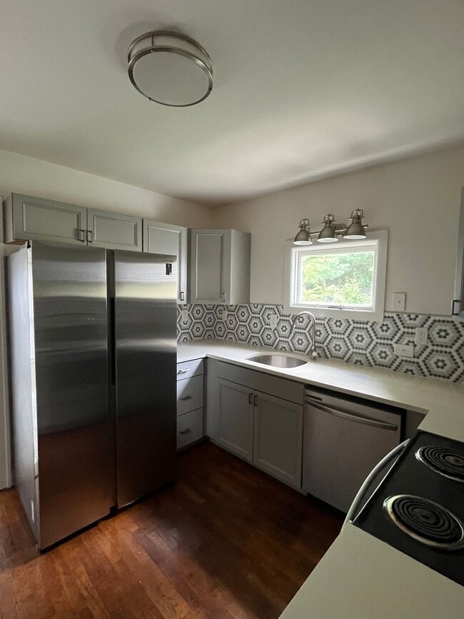 Photo - 1005 E Wylie St