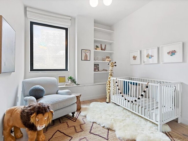 Photo - 130 Furman St