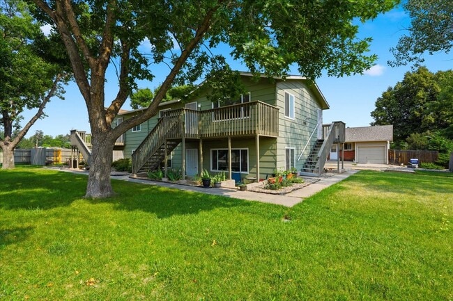 Exterior - 701 Aztec Dr Unit A