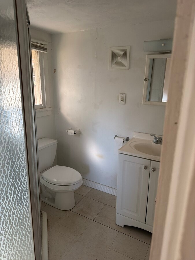 Photo - 209 Strawberry Ln