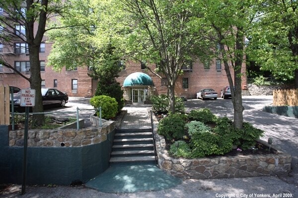 Photo - 55 Halley St