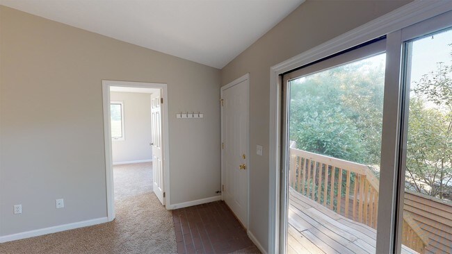Photo - 9621 S Lake Ridge Dr