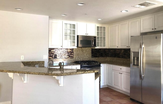 Photo - 45245 Seeley Dr Unidad 15f