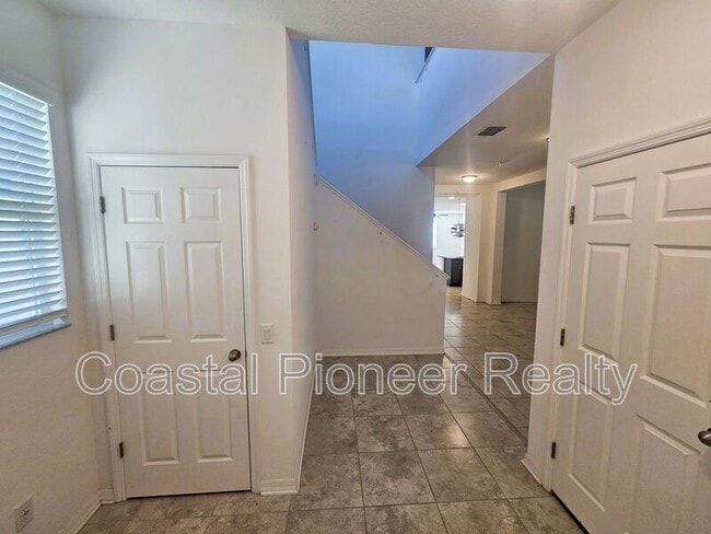 16073 Sonoma Grv Cir