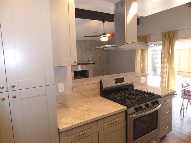 351 Los Arbolitos Blvd