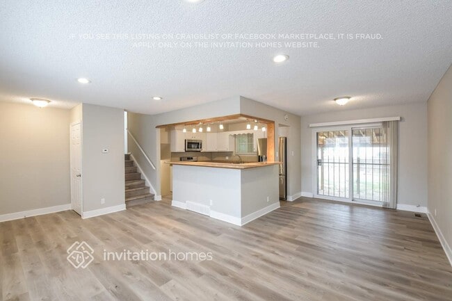 Photo - 13030 E 47th Ave