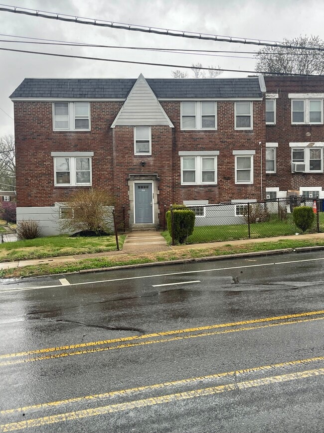 Building Photo - 398 E Upsal St Unit 2B