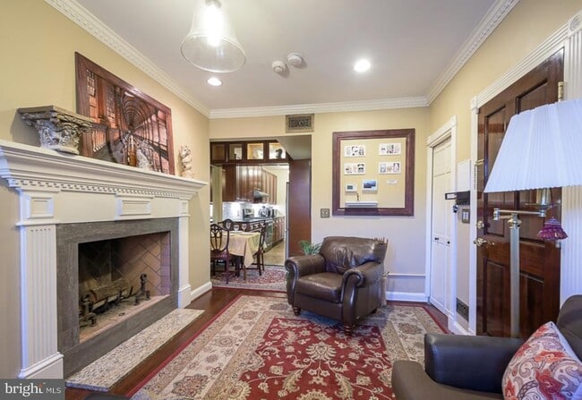 Photo - 721 12th St SE Unit 1