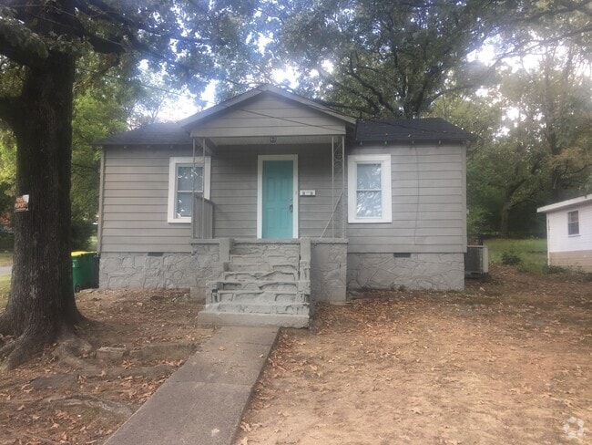 Building Photo - 1111 W 49th St Rental