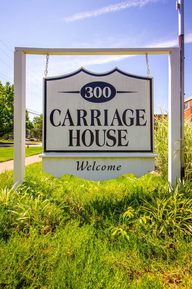 Carriage House Apartments - Carriage House Apartments