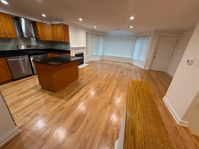 Photo - 5747 N Sheridan Rd Unidad E