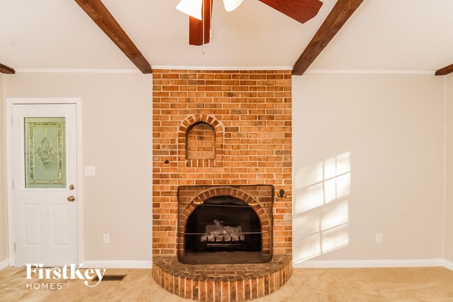 Photo - 1724 Waverly St