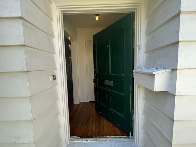 Photo - 918 F St Unit 918 F ST