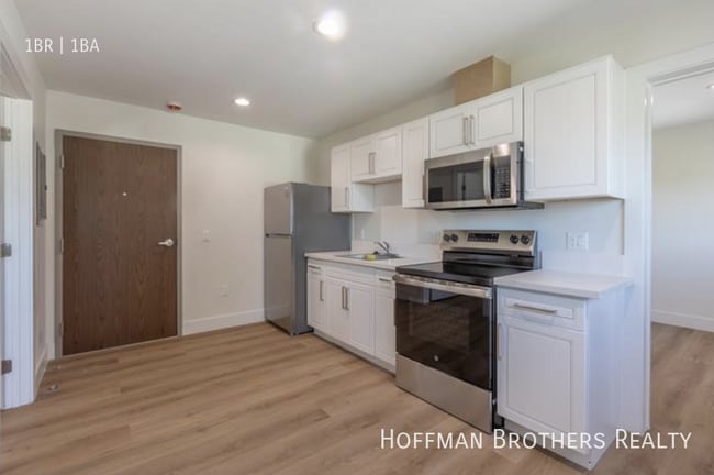 Photo - 1627 E 92nd St Unit 1627