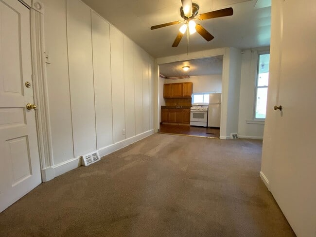 Photo - One Bedroom in Oakland! Great Location & H... Unidad 32901