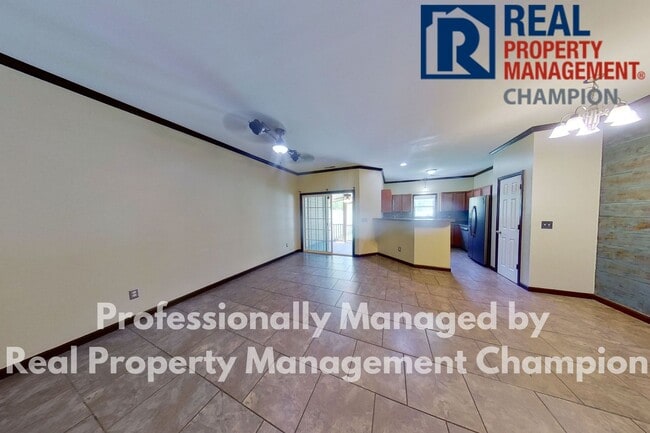 Photo - Beautiful Two Story Townhome with Lots of Storage!!