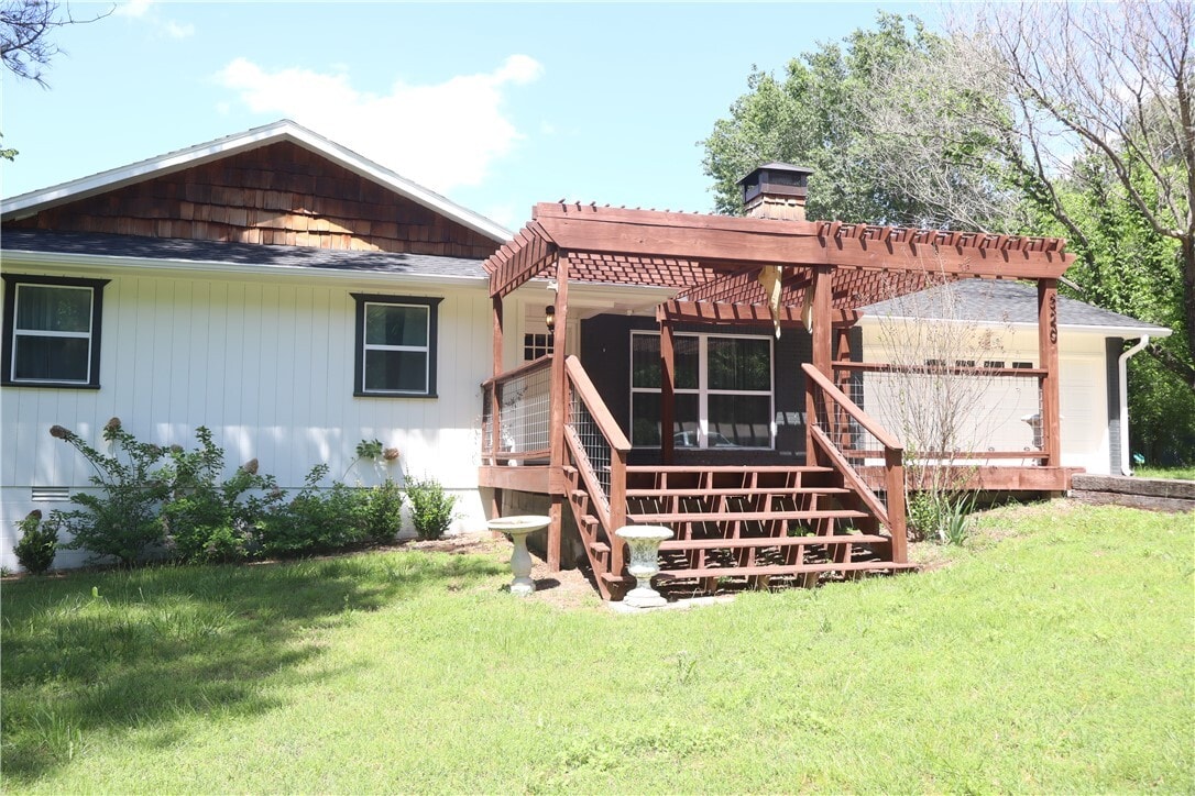 Photo - 320 Fire Tower Rd