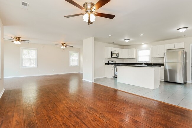 Photo - 29 Montclair Ave