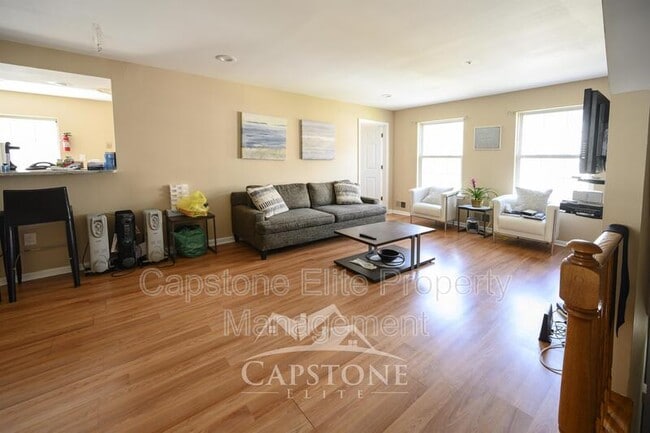 Photo - 40 Cornerstone Ln