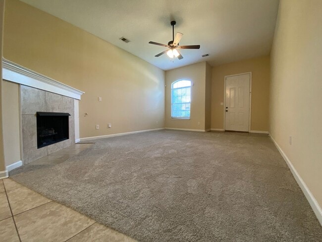 Photo - Gated Community - 3 Bedroom 2 Bathroom Cordova Rental Home