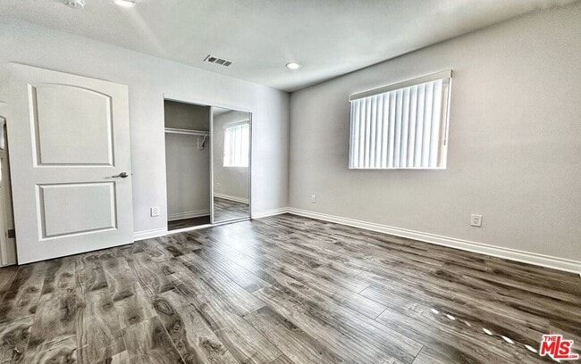 Photo - 4829 W 17th St