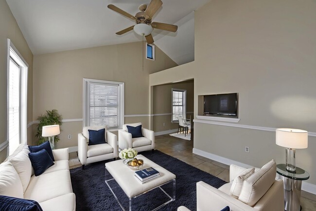 Photo - Stylish and Spacious 4-Bedroom Home PLUS C...