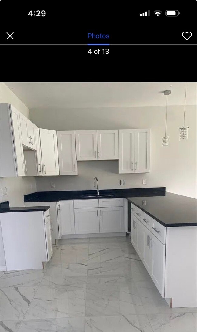 Photo - 705 Harry Ave S