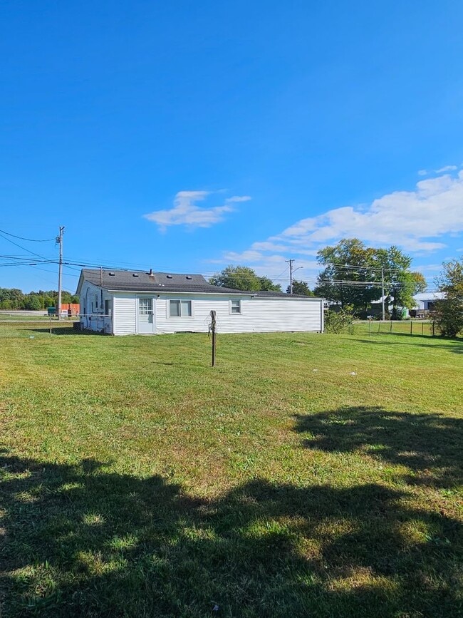 Photo - 4165 S Wilson Rd