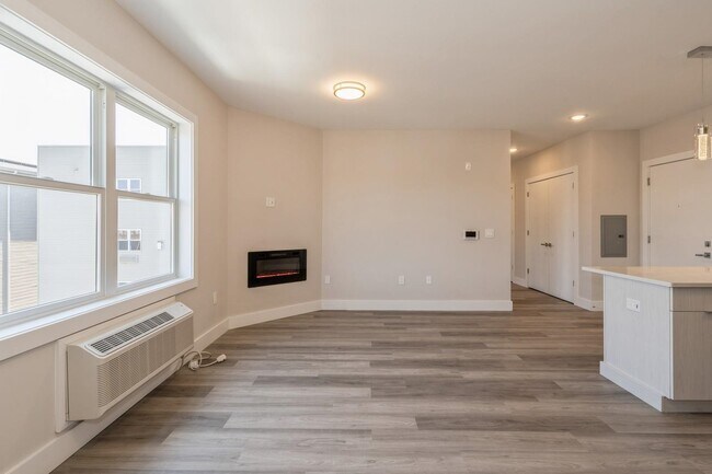 Photo - 6108 Hudson Ave