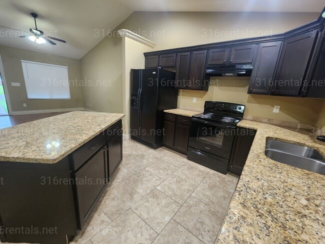 Building Photo - 8462 Granite Ct Unit 8464 E Granite Ct